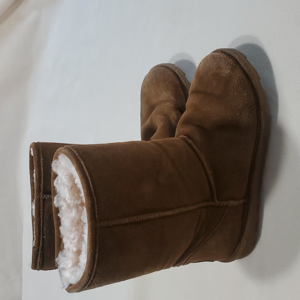 Women's Bearpaw Boots